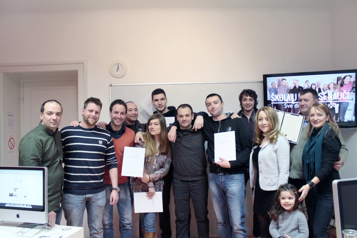 dobri-rezultati-i-zasluzeni-sertifikati-cestitamo-web-dizajnerima-klase-xxvi