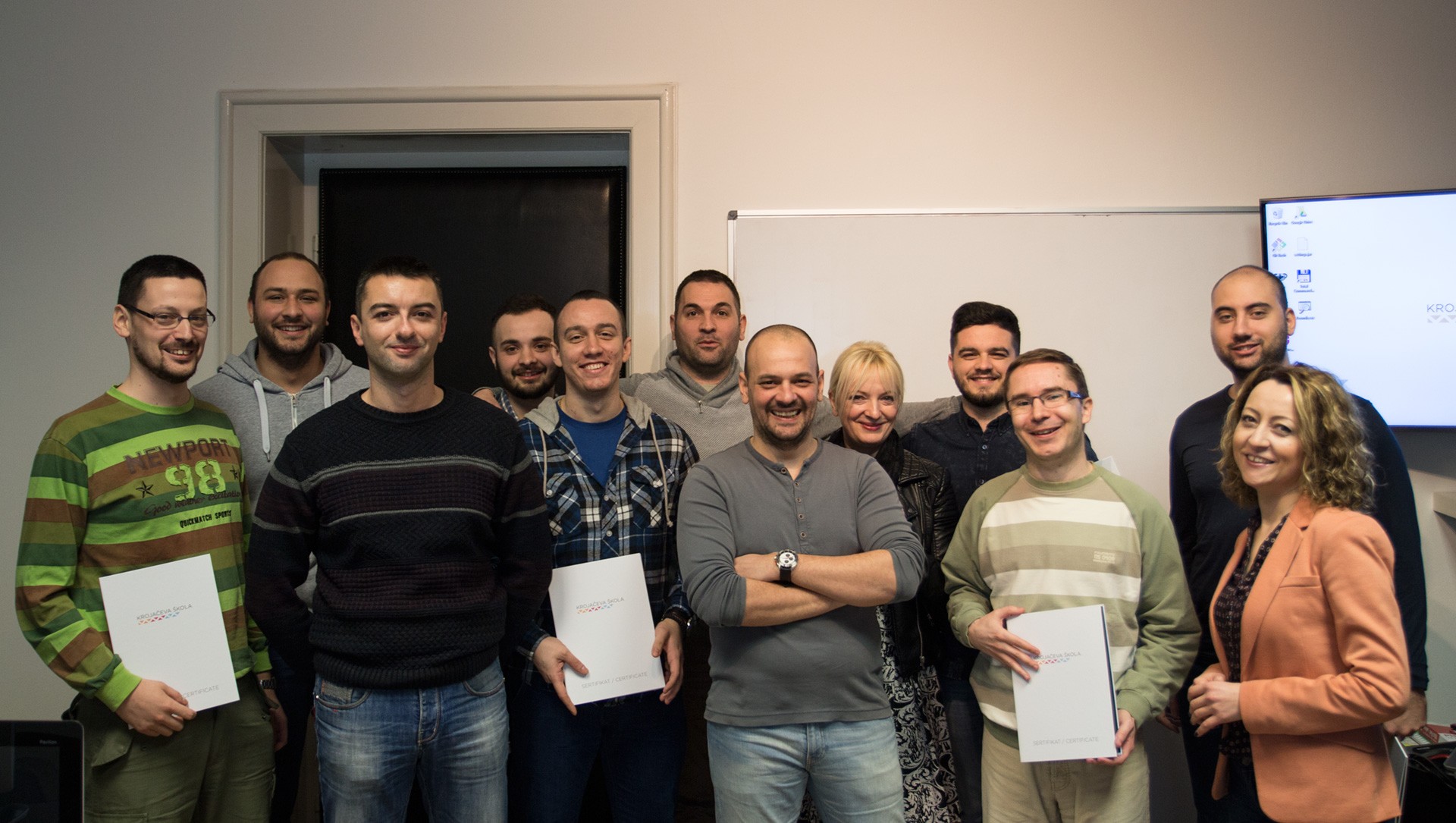 ponosni-smo-na-php-programere-i-na-nenada-novkovica-koji-je-nesebicno-prenosio-svoje-znanje-cestitamo