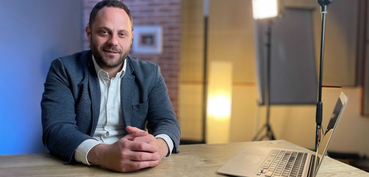 Novo proleće, novi kursevi! PHP, poslovne ve&scaron;tine, komunikacija, jezici