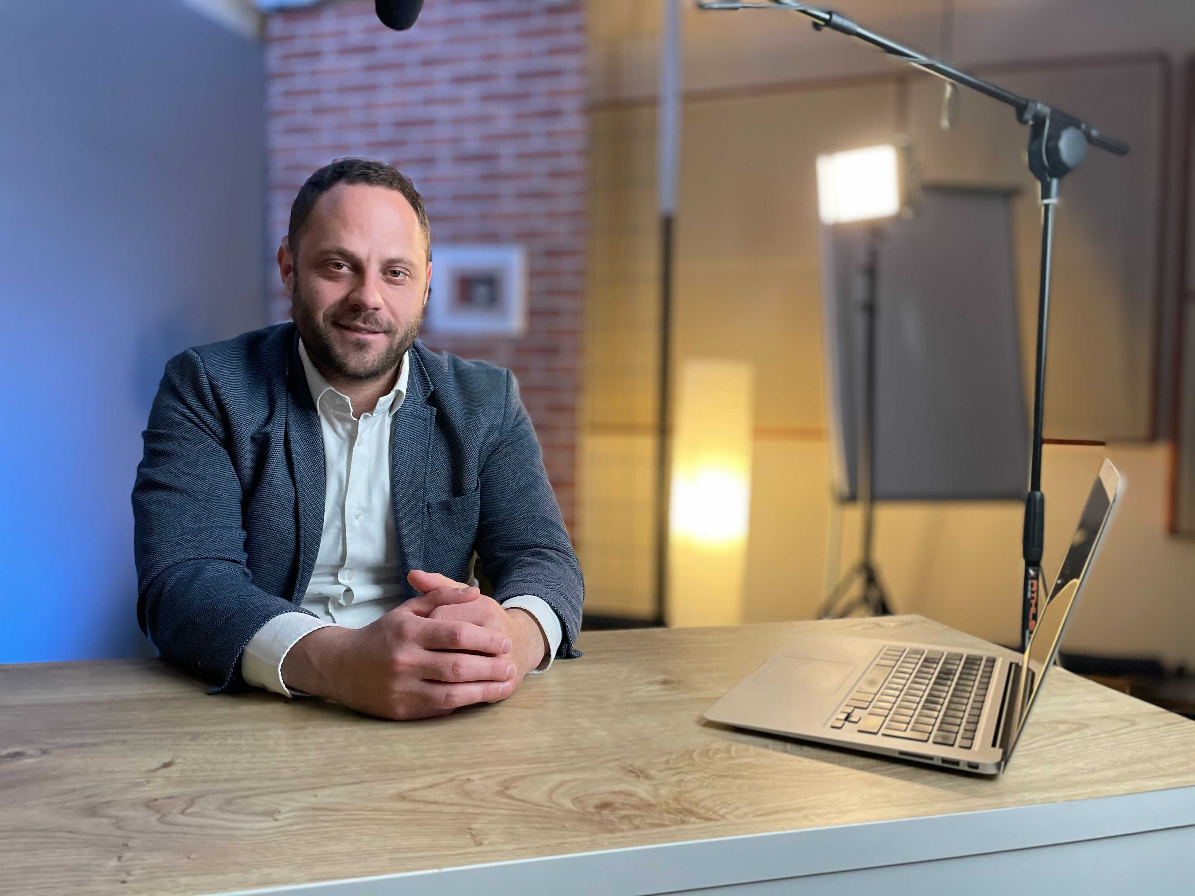 novo-prolece-novi-kursevi-php-poslovne-vestine-komunikacija-jezici